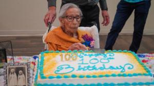 100 Birthday Sara-31