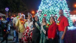 Christmas Parade and Tree Lighting-253 (1)